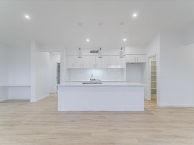 29 Burton Drive, Tahmoor