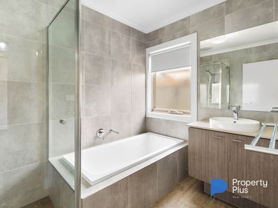 19 Atherton Street, Huntly