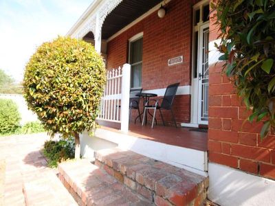 73 Rowan Street, Wangaratta