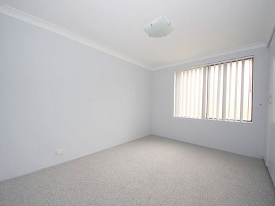 7 / 33 Sir Joseph Banks Street, Bankstown