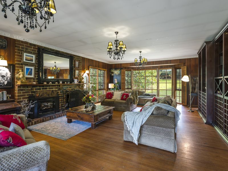 396 Black Forest Drive, Macedon