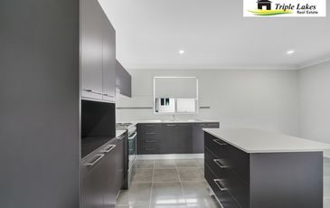 221 / 750 Pacific Highway, Lake Munmorah