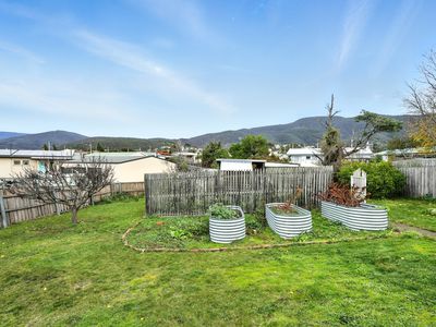 59 Hilton Road, Claremont