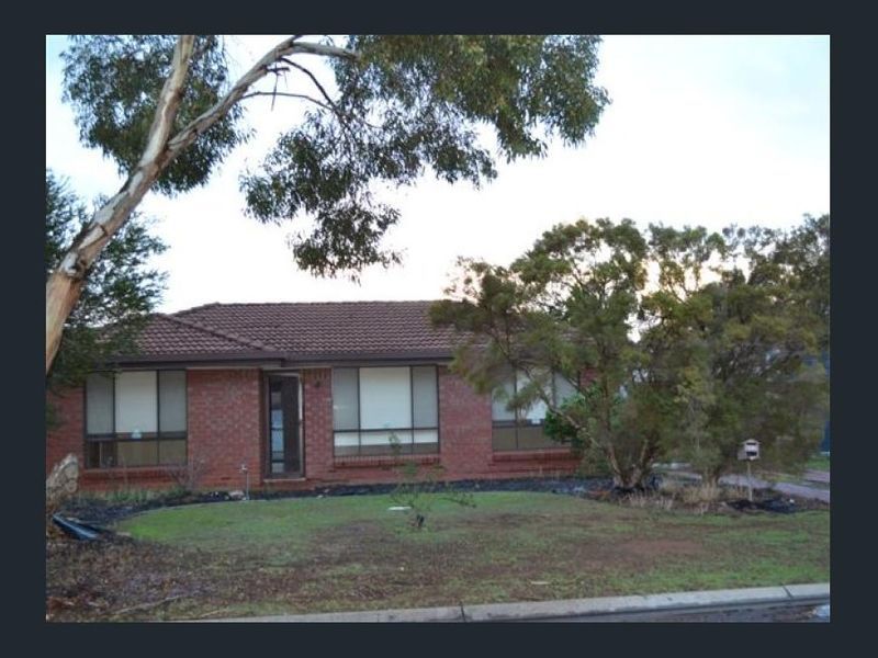 14 Watkin Street, Parafield Gardens