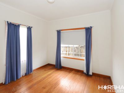 27 Philip Street, Horsham