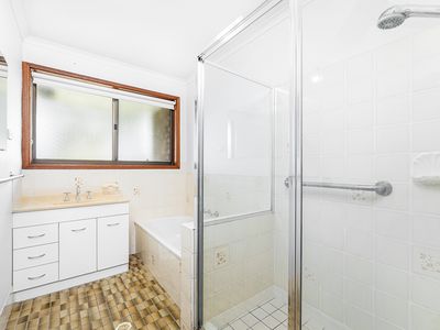 7 Gem Crescent, Narooma