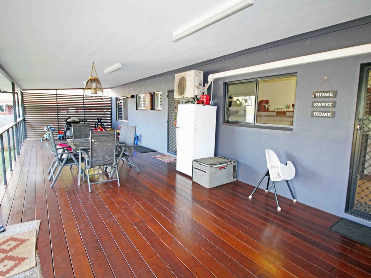 4 MARTIN STREET, Tolga