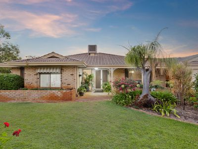 1 Stone Court, Kardinya