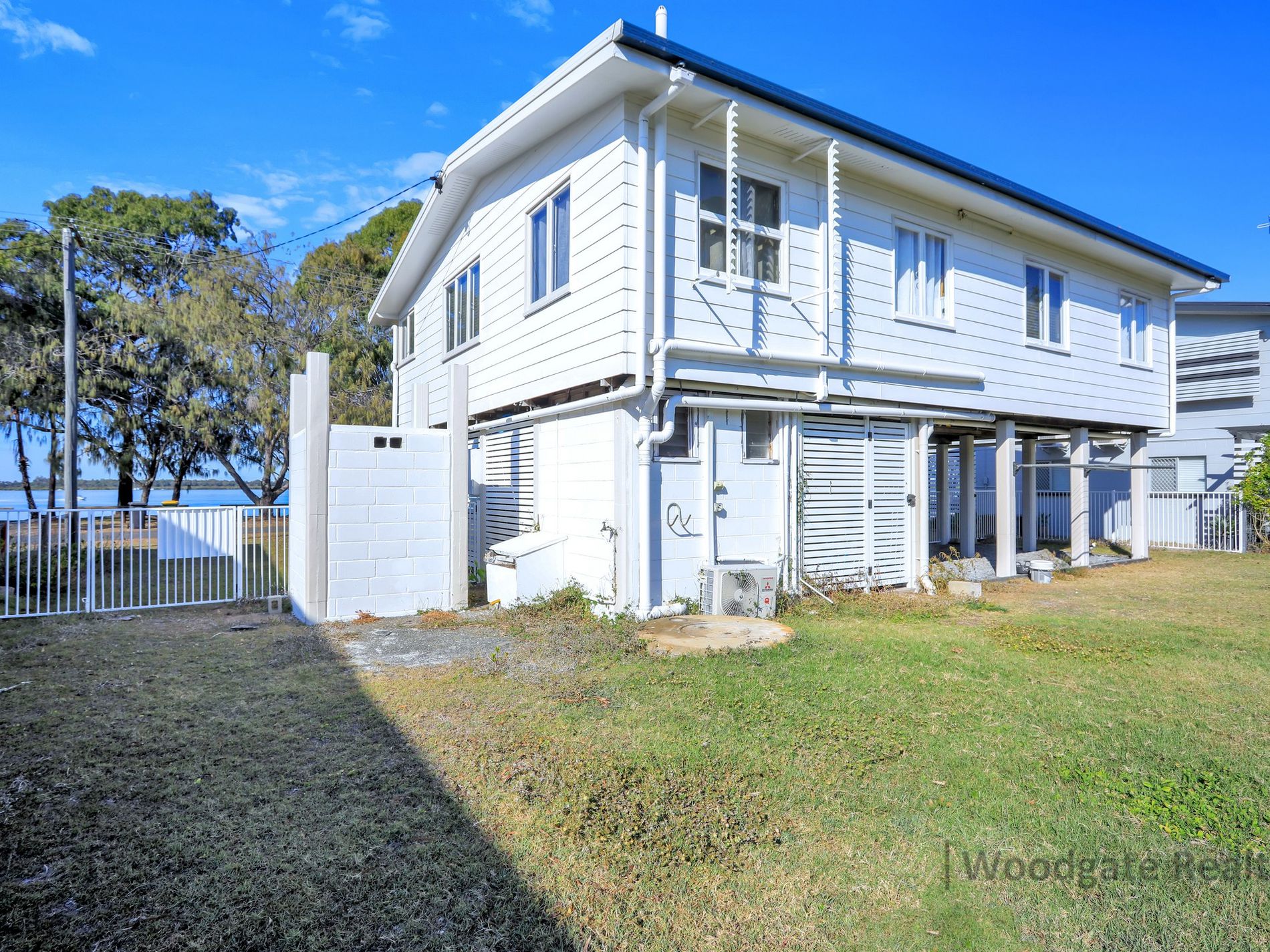 21 Esplanade Walkers Pt., Woodgate