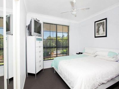 6 Hume Close, Flinders