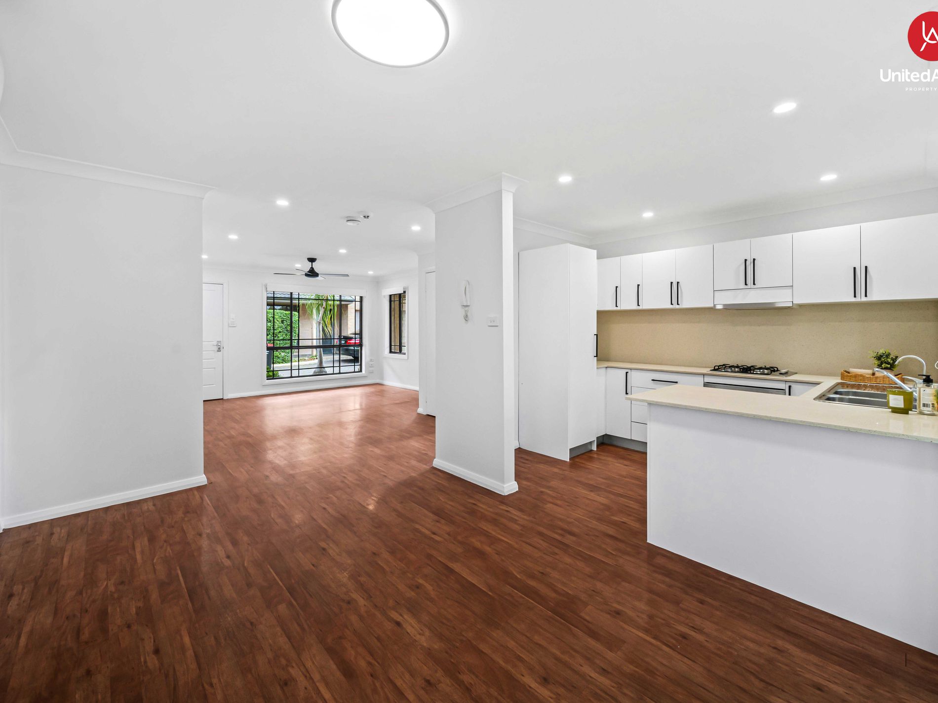 9 / 10-12 Yerona Street, Prestons