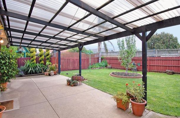 1 Gillingham Crescent, Craigieburn