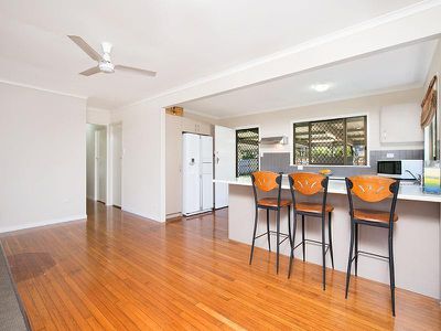 16 Simon Street, Underwood