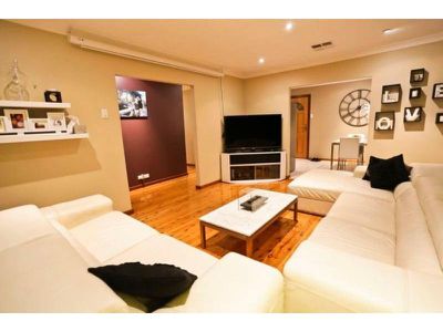 98 Wendy Crescent, Georges Hall