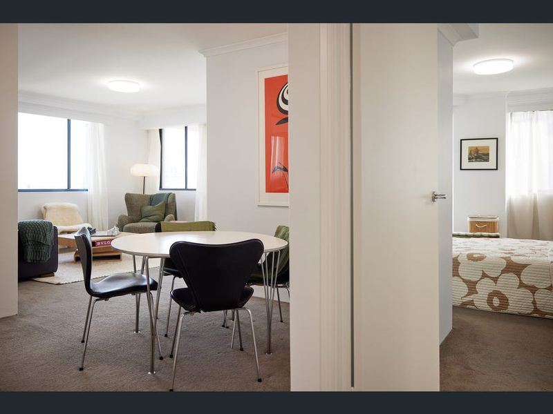 369 / 303-307 Castlereagh Street, Haymarket