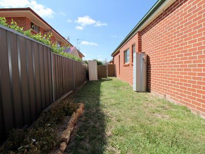 4 / 67 Rocket Street, Bathurst