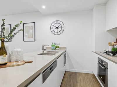 323 / 55 Church Avenue, Mascot