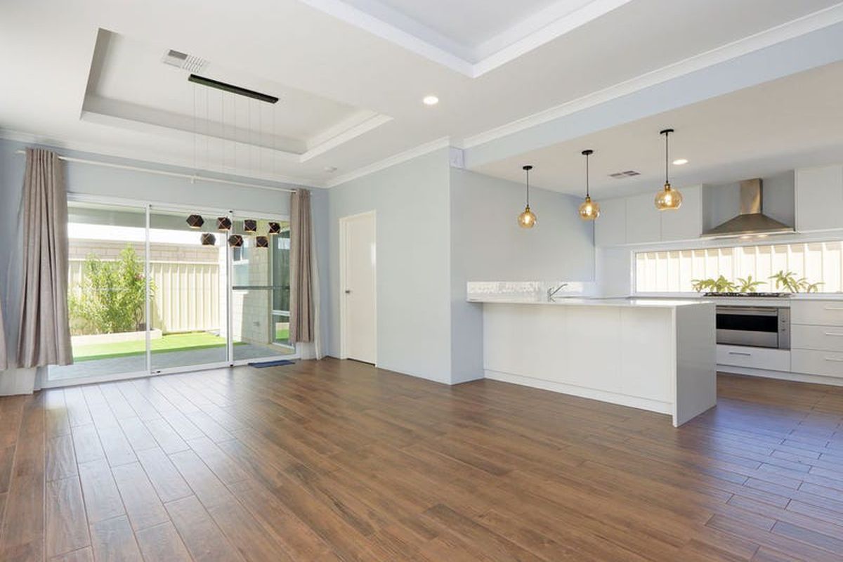 12A Lincoln Road, Morley