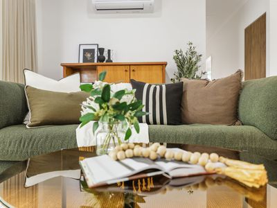 54 Waite Street, Machans Beach