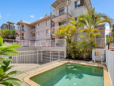 7 / 7-9 Illawong Street, Chevron Island