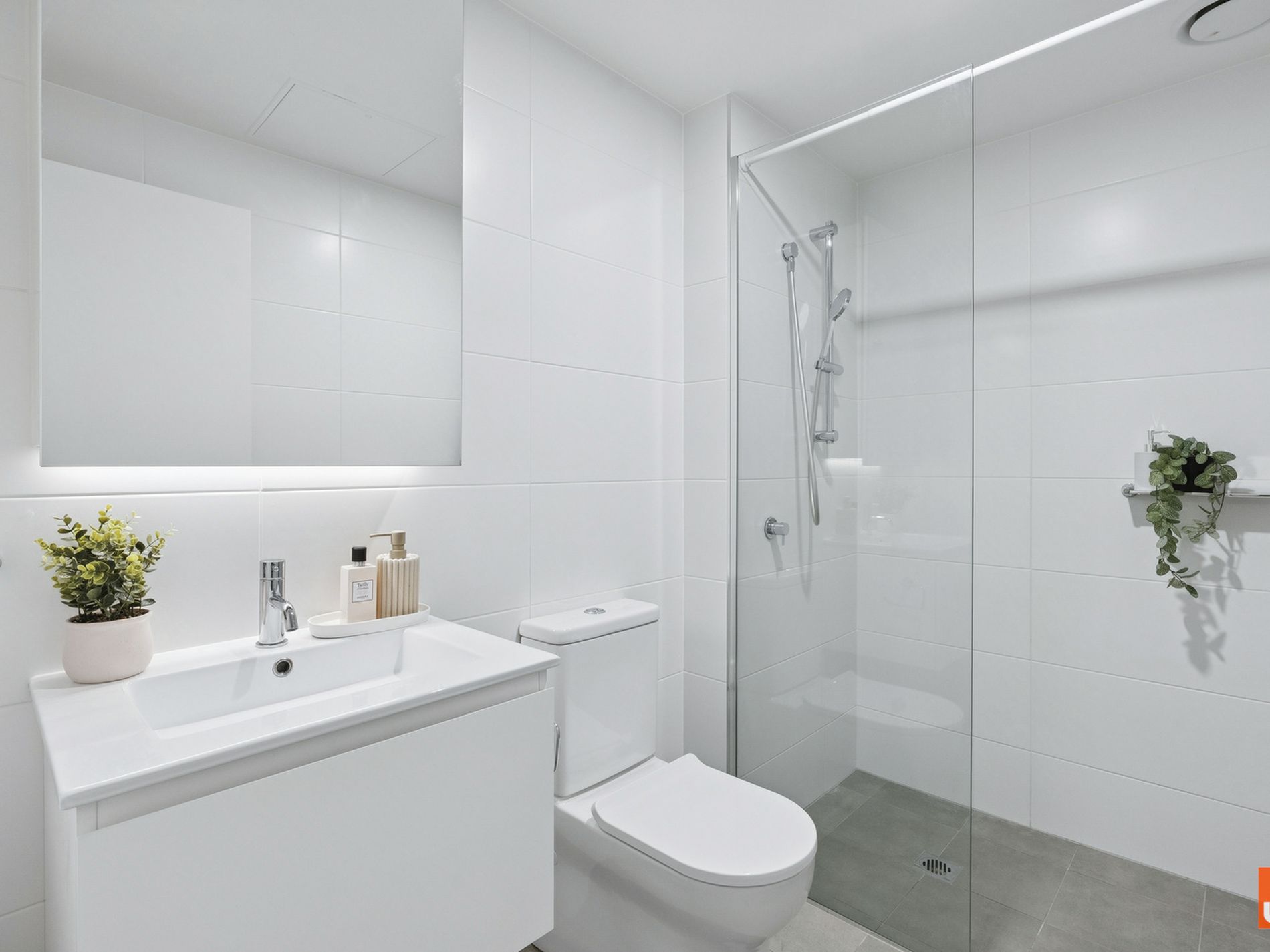 206 / 21 Challis Street, Dickson