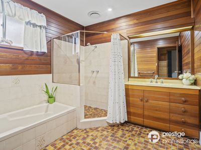 103 Jack O'Sullivan Road, Moorebank