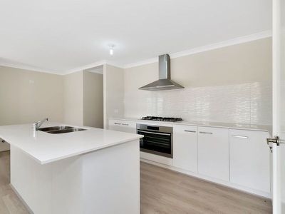 36 Explorer Street, Yanchep