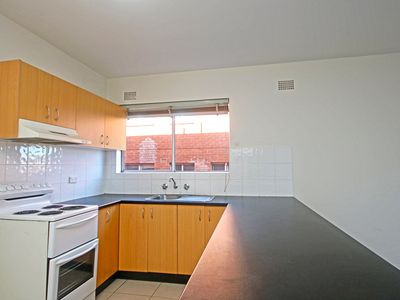 4 / 61 Denman Avenue, Wiley Park