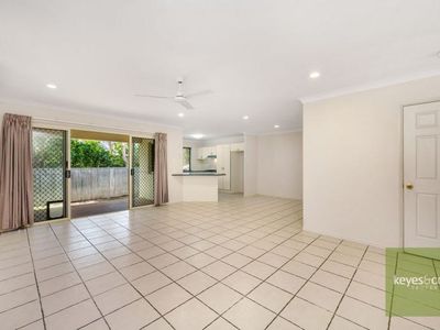 39A / 10 Nineteenth Avenue, Kirwan