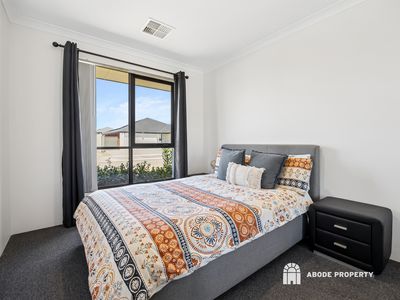 23 Chesterfield Terrace, Hilbert