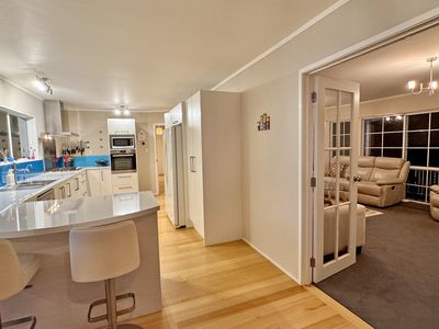 6 Mosman Place, Chatswood