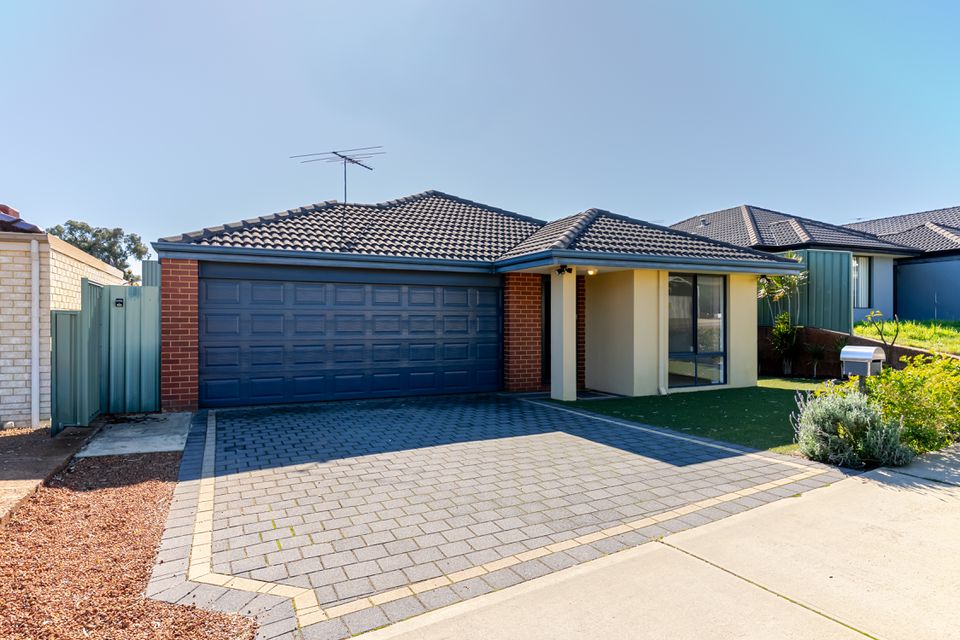 23 BLAXLAND TERRACE, Baldivis