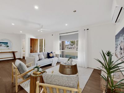 14 Lambourne Court, Lawnton