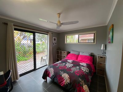 24 South Street, Urangan
