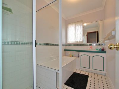 3 Carlyle Court, Boulder