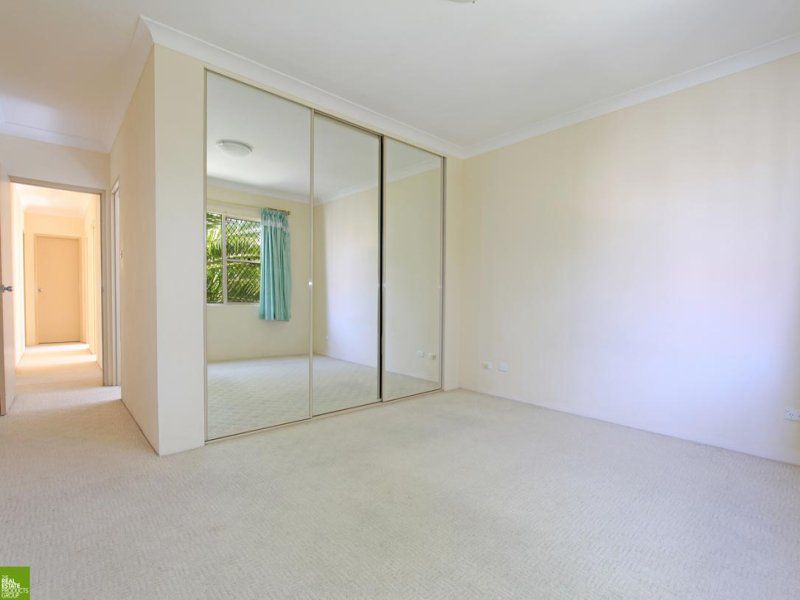 2 / 4 Gipps Road, North Wollongong