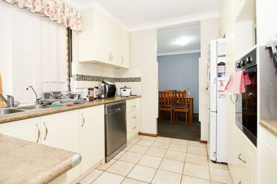 12 Grenada Place , Safety Bay