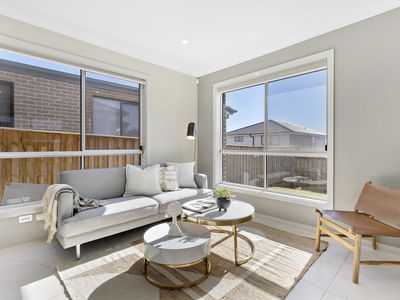 11 Apple Orchard Street, Bardia