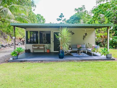 1135 Midge Point Road, Midge Point