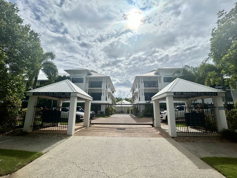 2 / 293-301 Esplanade, Cairns North