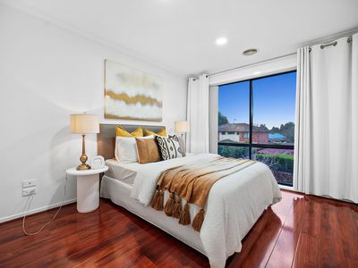 39 Kippenross Drive, Narre Warren South