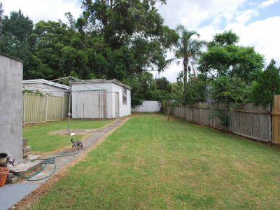 12 Gloucester Crescent, Dapto