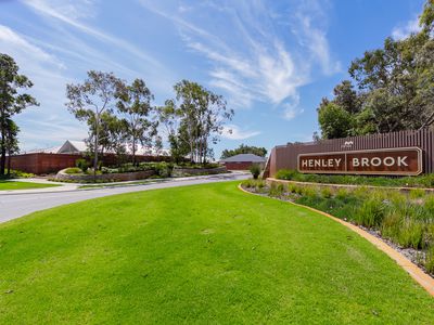 16 Ashville Grange, Henley Brook