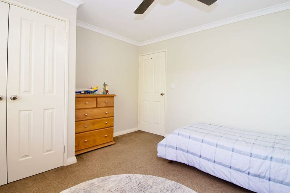 10 Waring Heights  , Baldivis