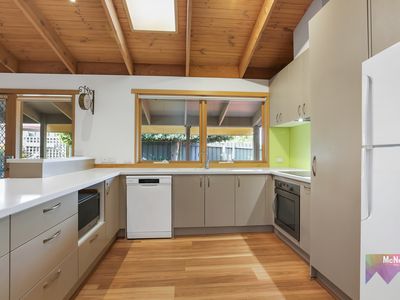 5 Karleen Court, Mornington