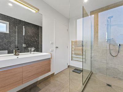 11 Landvale Court, Browns Bay