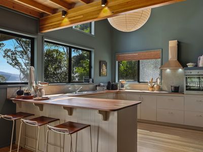 604 Abels Bay Road, Eggs And Bacon Bay