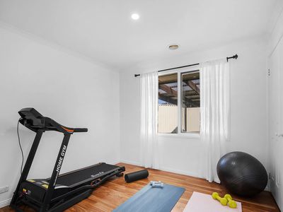 46 Loyola Road, Werribee