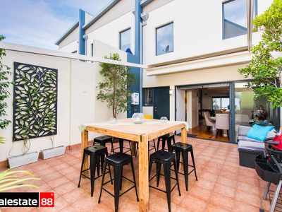 6 Boans Lane, East Perth