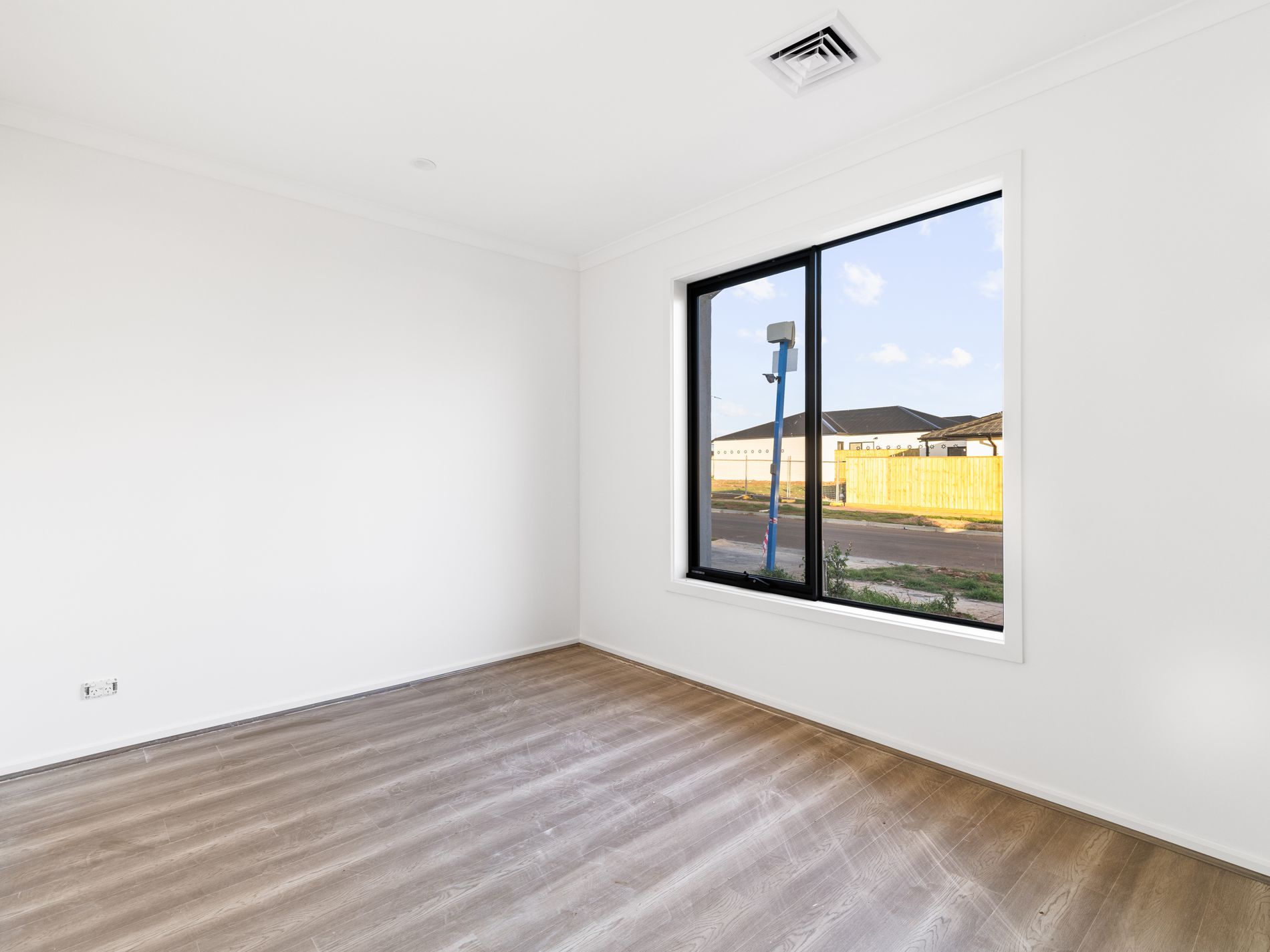 5 Amalgam Avenue, Fraser Rise